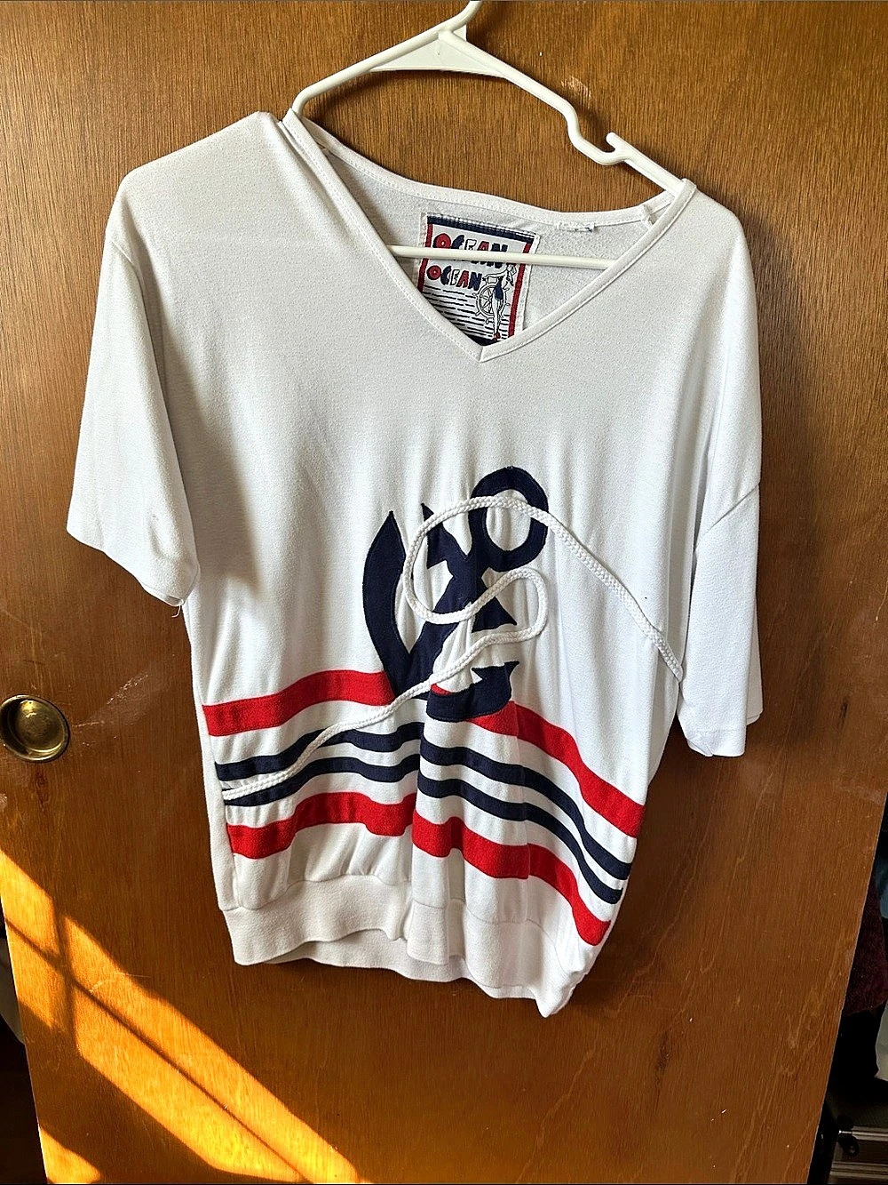 Ocean Pacific Graphic Striped Short Sleeve Tee in White & Red Like New
